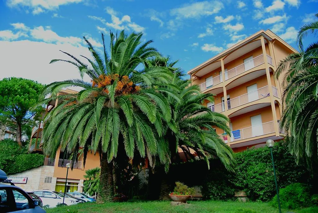 Residence Orchidea Pietra Ligure Aparthotel